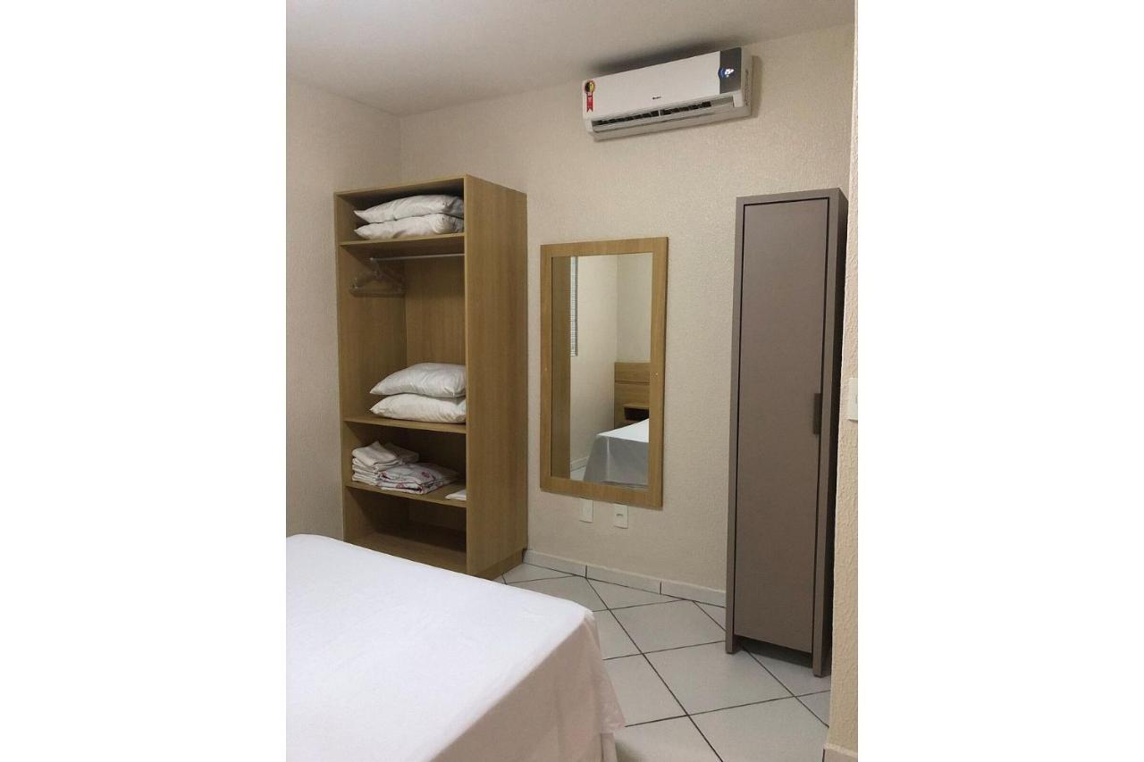 Residencial Gaivotas 09 - 1 Quartos - 30M Praia Wifi Cadeira E Guarda Sol Florianópolis Εξωτερικό φωτογραφία